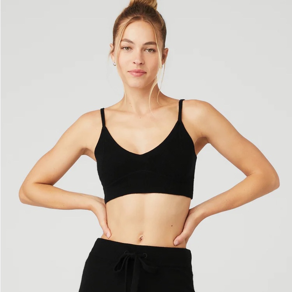 Alo yoga Cashmere Jet Set Bra size small black